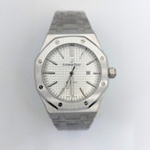 ساعت مردانه Royal Oak با صفحه چندضلعی و بند استیل
