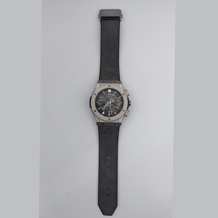 ساعت مچی مردانه هابلوت طوسی مدل اسپرت بند رابر جیر کرنوگراف - Hublot