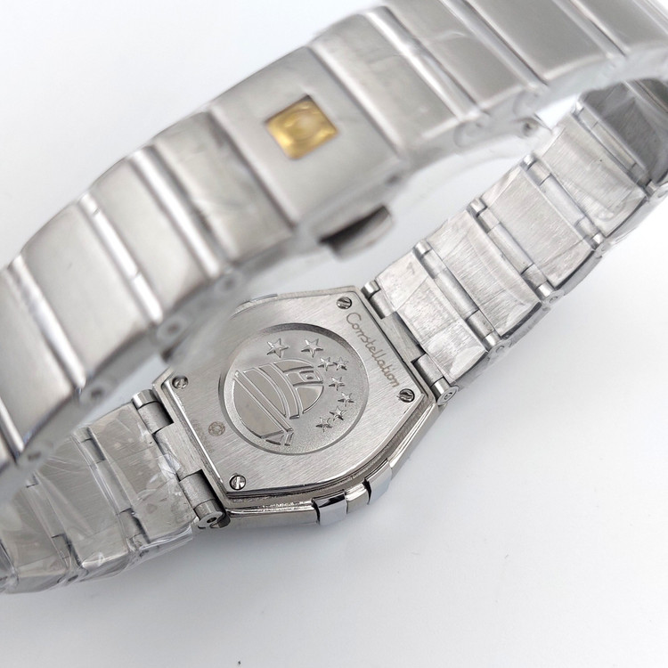 ساعت مچی زنانه Constellation استیل صفحه صدفی