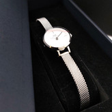 ساعت مچی زنانه مدل مینیمال دنیل ولینگتون بند حصیری سفید Daniel Wellington